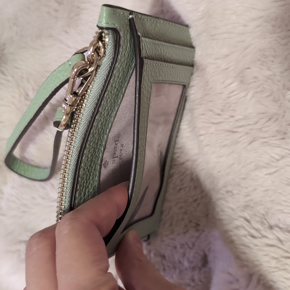 Light green wallet wristlet - Picture 3 of 6